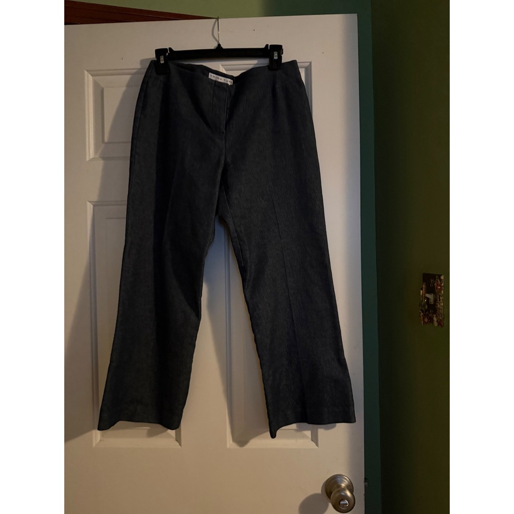 Trina Turk Size 6 capri to ankle